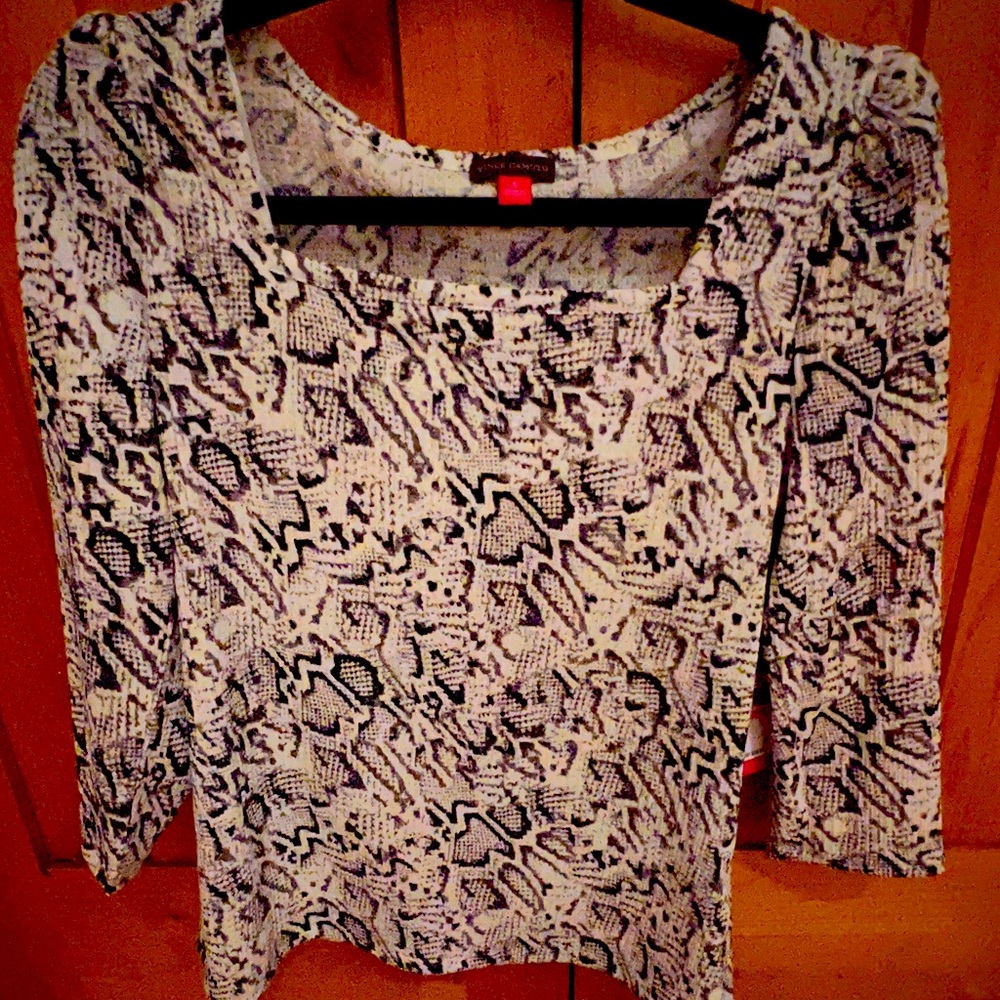 Women’s Small Blouse